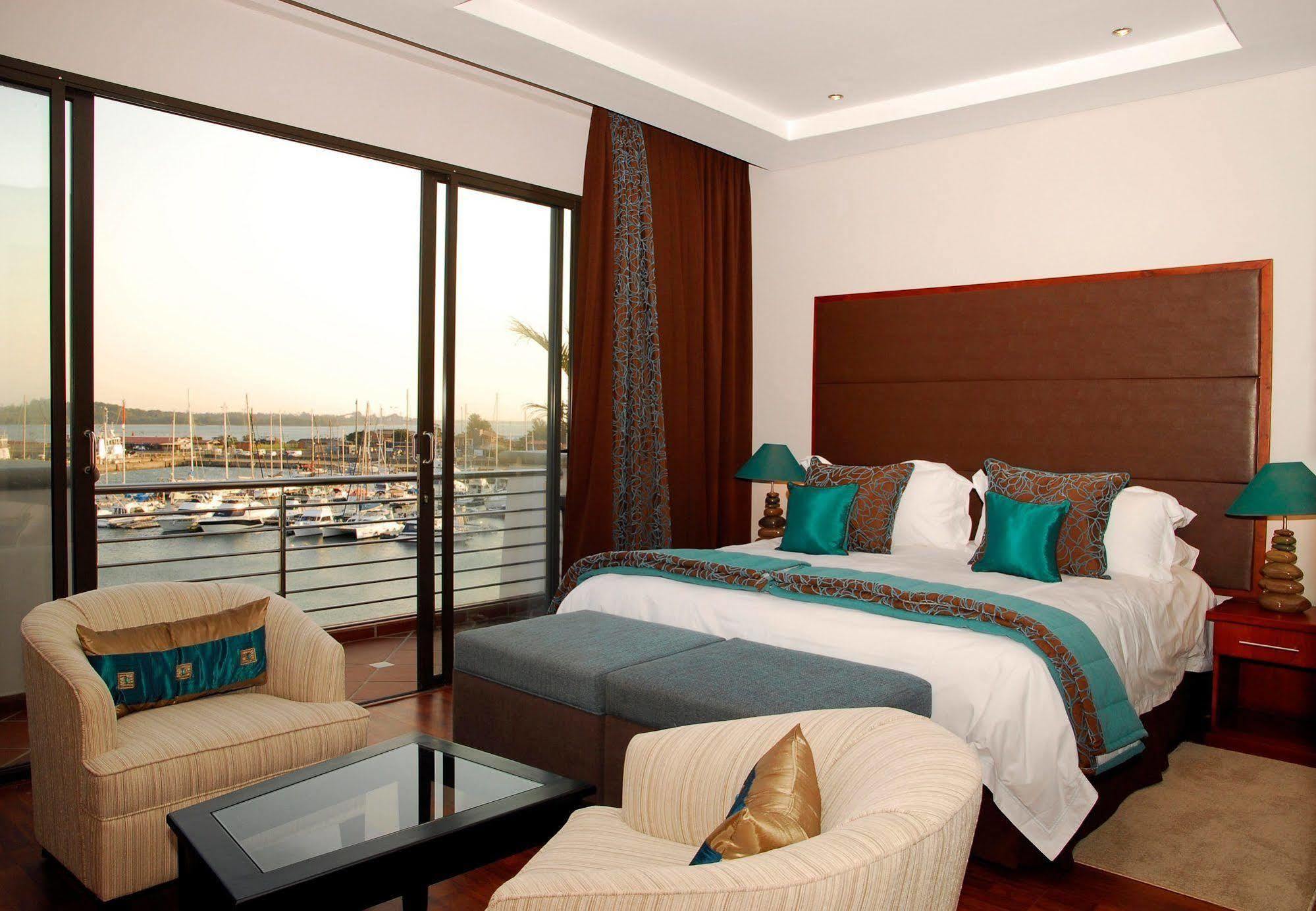 Bon Hotel Waterfront Richardsbaai Buitenkant foto