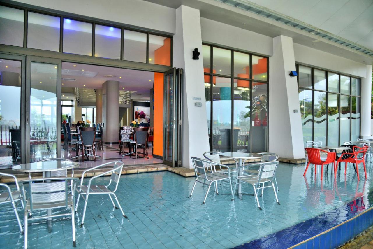 Bon Hotel Waterfront Richardsbaai Buitenkant foto